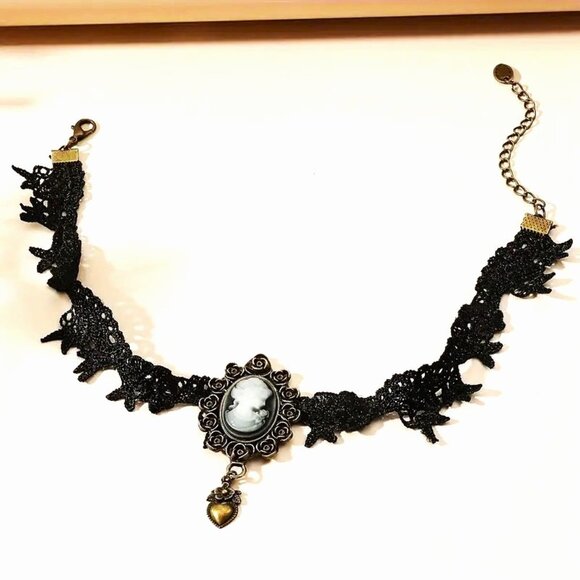 Choker Necklace Cameo Lace VIctorian Antiqued Sexy Goth Rave Punk Scene Costume - Picture 2 of 4